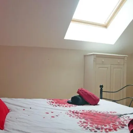 Bed & Breakfast D La Grange